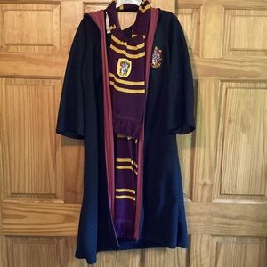 Harry Potter Gryffindor robes with Gryffindor scarf